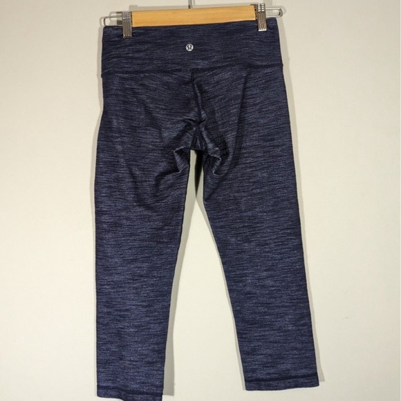 Lululemon‎ Heathered Navy Wunder Under Crop Yoga Athletic Leggings Women 4 - Picture 3 of 6